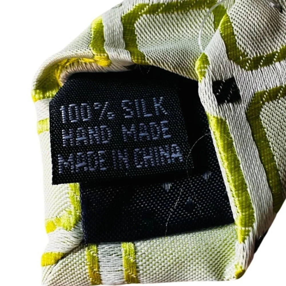WeiShang Mens 100 Silk Hand Made Light Green Geometric Diamond Pattern Neck Tie‎